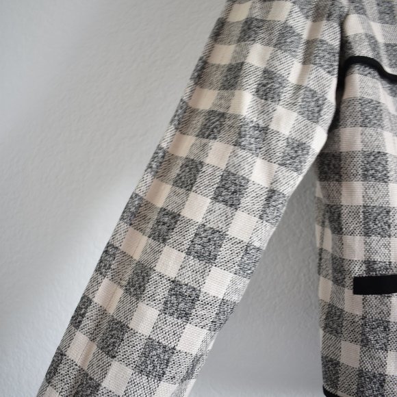 Classiques Entier Linen Blend Cream & Black Plaid Blazer - Picture 6 of 12